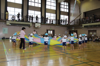 園での生活　平成29年度　運動会_バルーン02