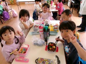 遠足ごっこ4・5歳児17