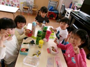 遠足ごっこ4・5歳児16